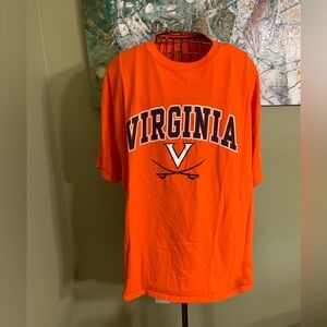 Virginia Cavaliers t-shirt in size 3XL.